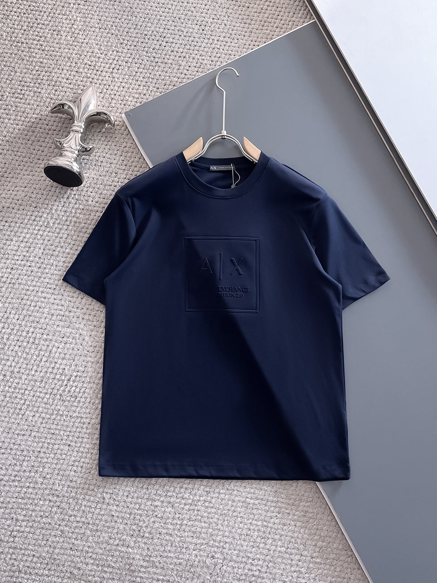 注目アイテム♡ 2025 ジョルジオアルマーニ 新作 半袖Tシャツ 偽物 3色