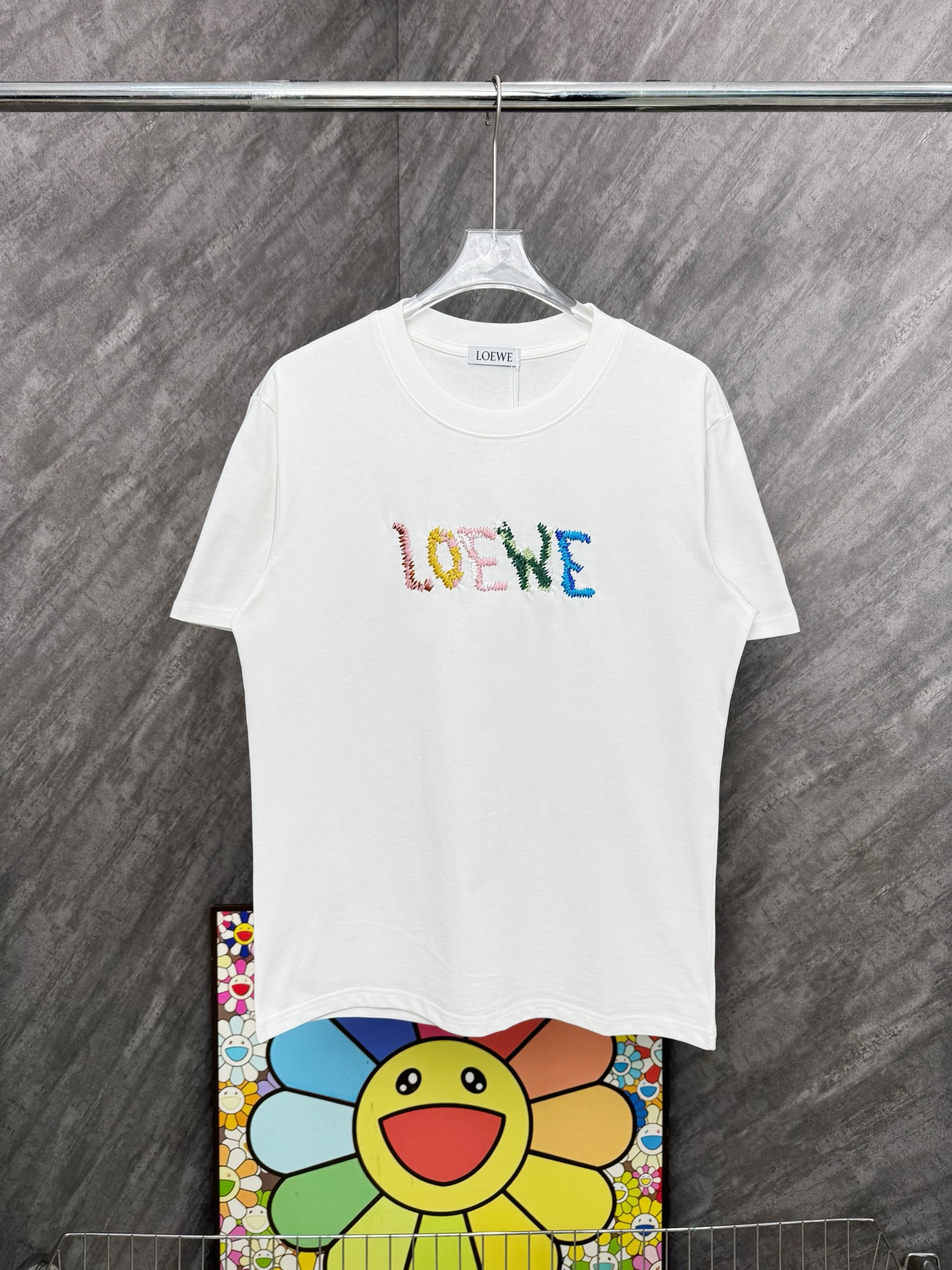 【大特価】2025 ロエベ 新作 半袖Tシャツ コピー 2色