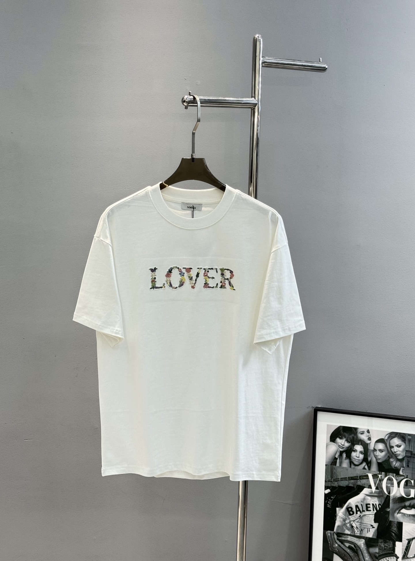 完売必至 ★ 2025 ロエベ 新作 半袖Tシャツ コピー 2色