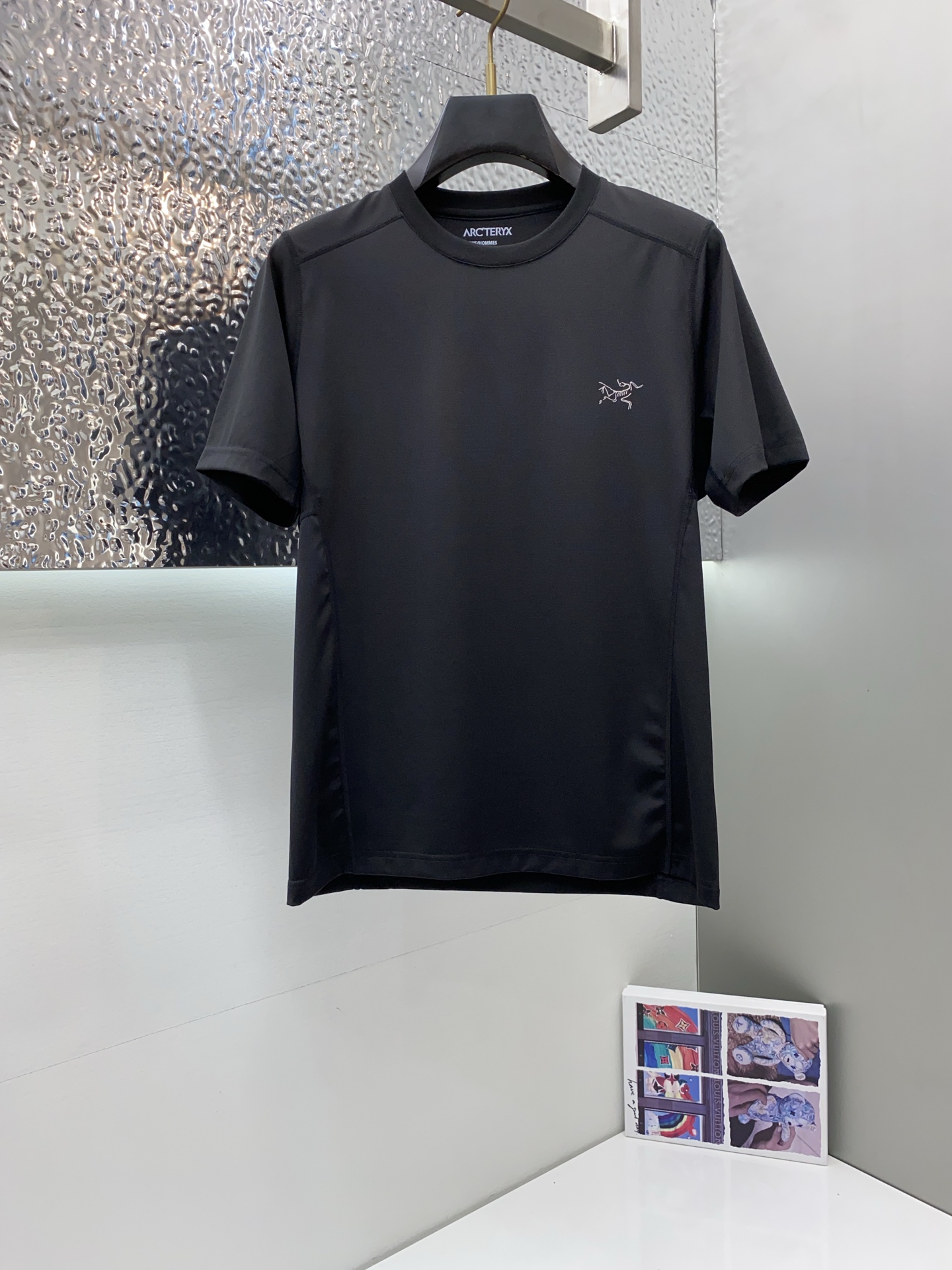 売上総額１位！2025 アークテリクス 新作 半袖Tシャツ スーパーコピー