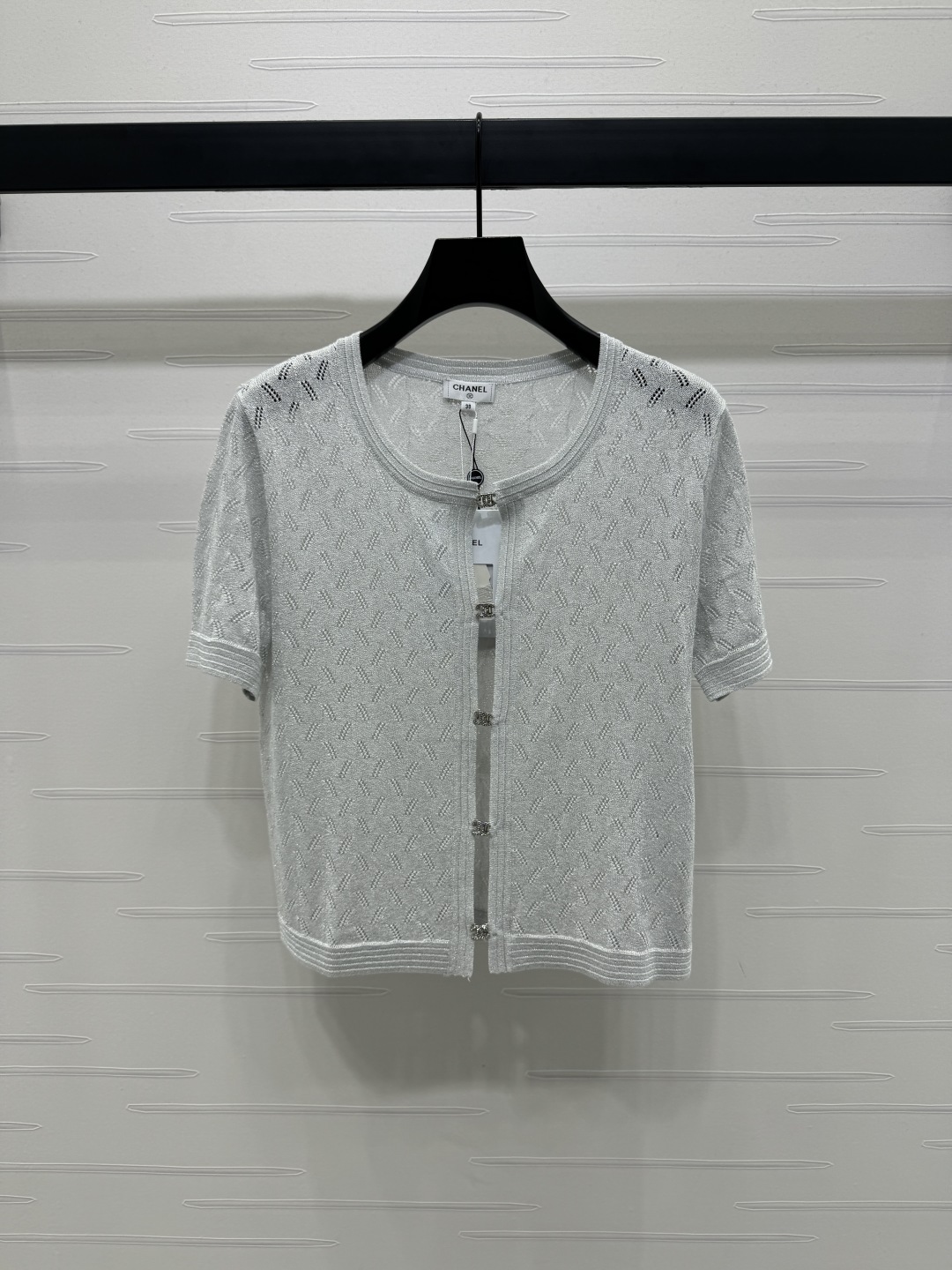 新色登場☆ 2025 シャネル 新作 半袖Tシャツ 偽物