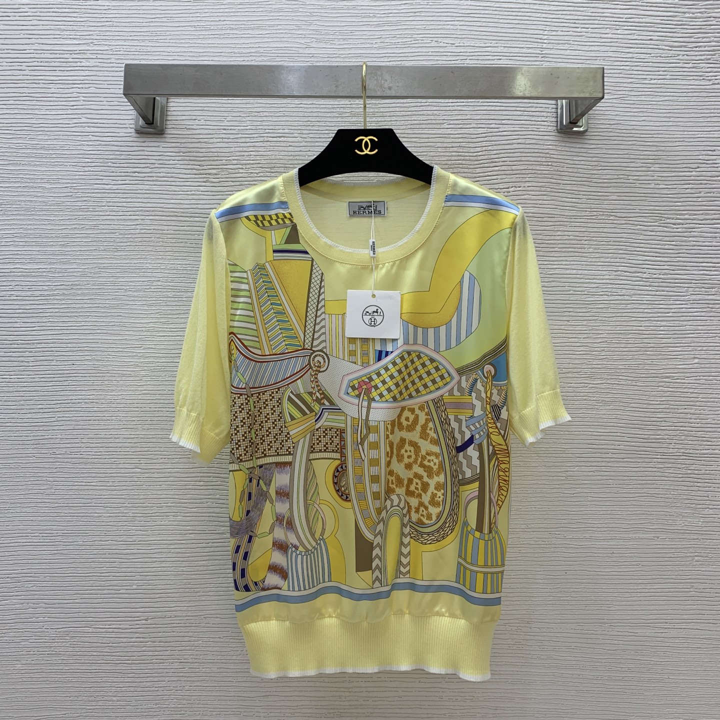 激安価格！2025 エルメス 新作 半袖Tシャツ 偽物 2色
