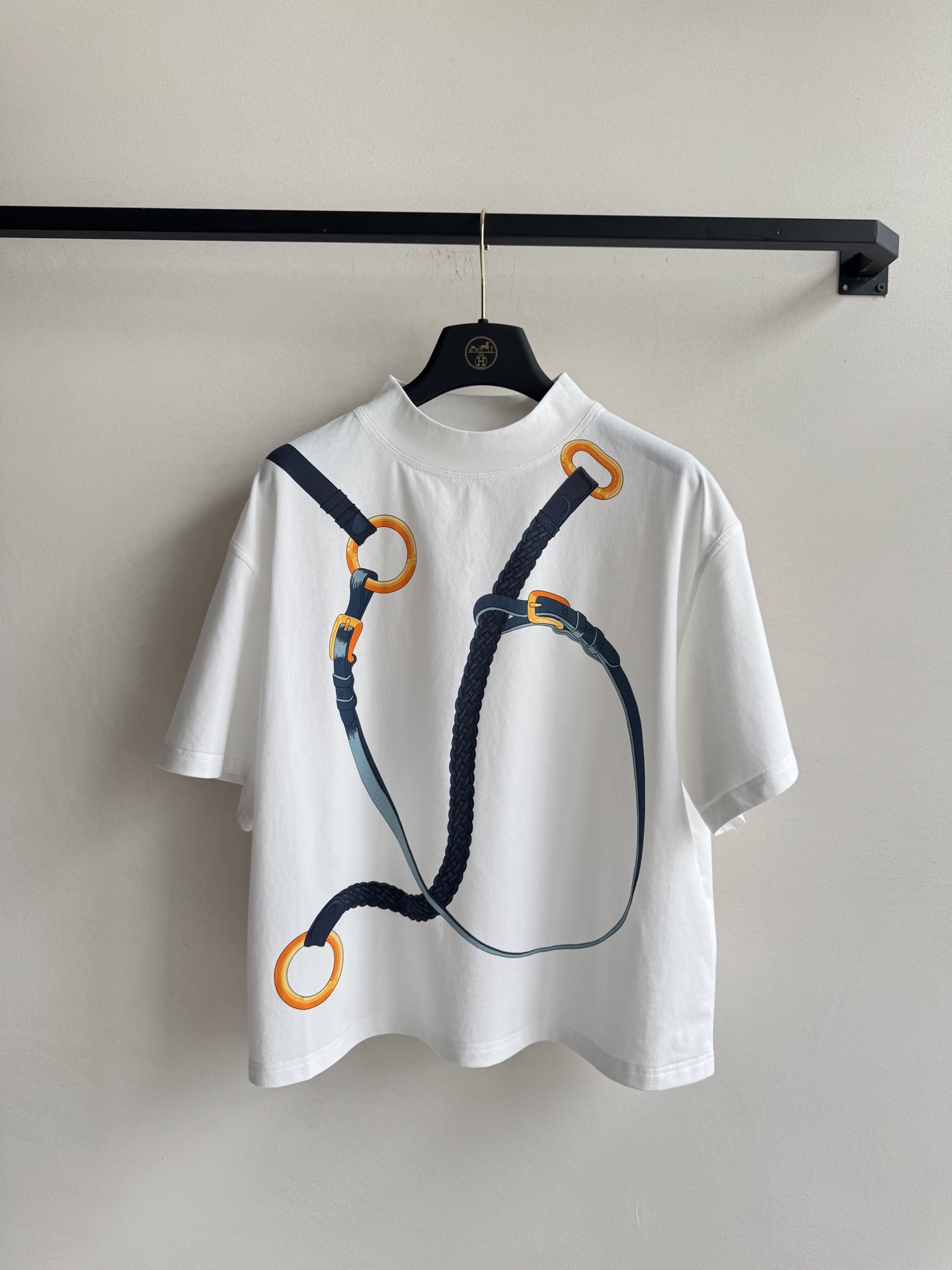人気爆発☆ 2025 エルメス 新作 半袖Tシャツ コピー