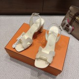 肌触り最高な 2026 エルメス 新作 ハイヒール 偽物