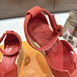 目を惹くカラー 2026 エルメス 新作 サンダル コピー
