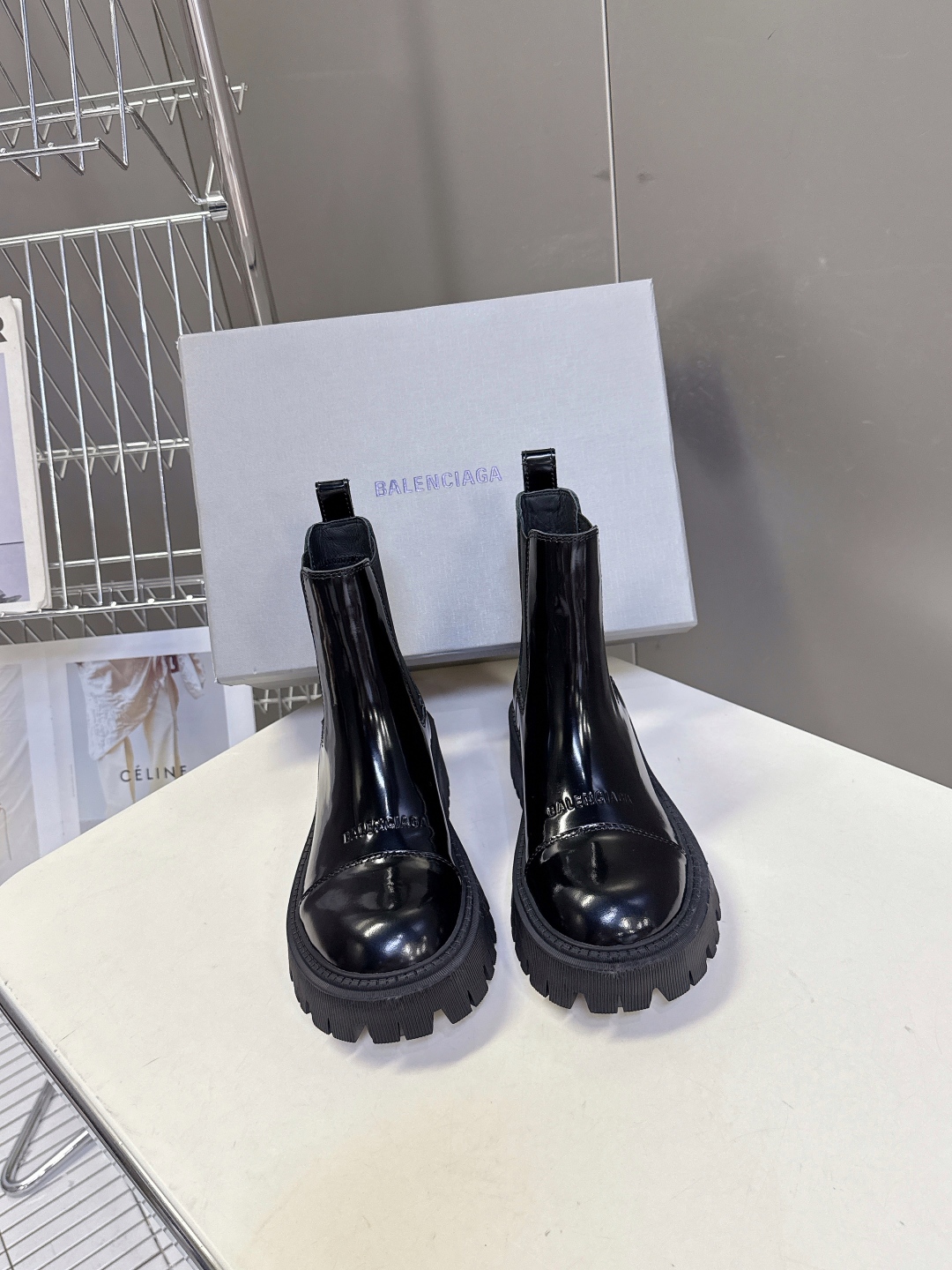 人気No1★ 2026 バレンシアガ 新作 ブーツ スーパーコピー