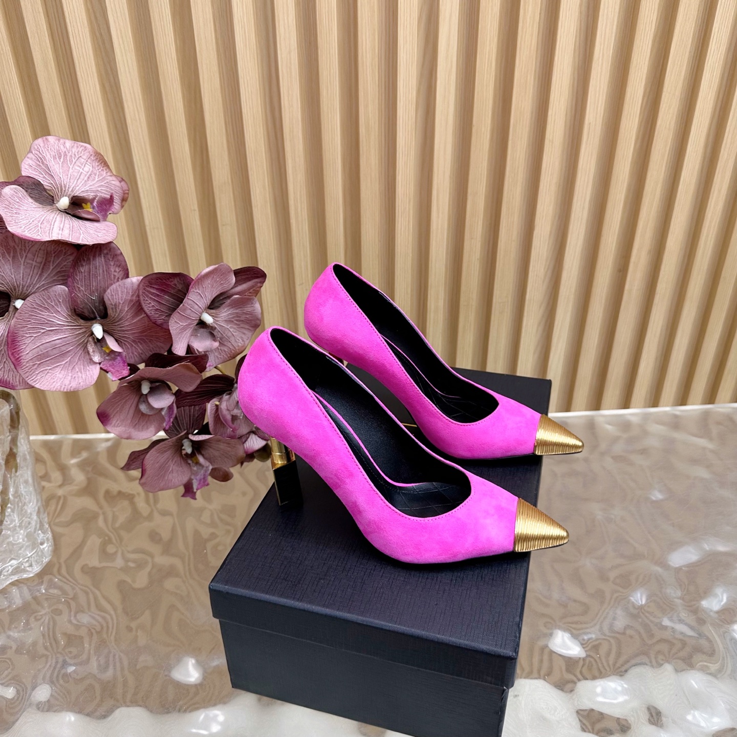 激安価格！2026 バルマン 新作 ハイヒール コピー