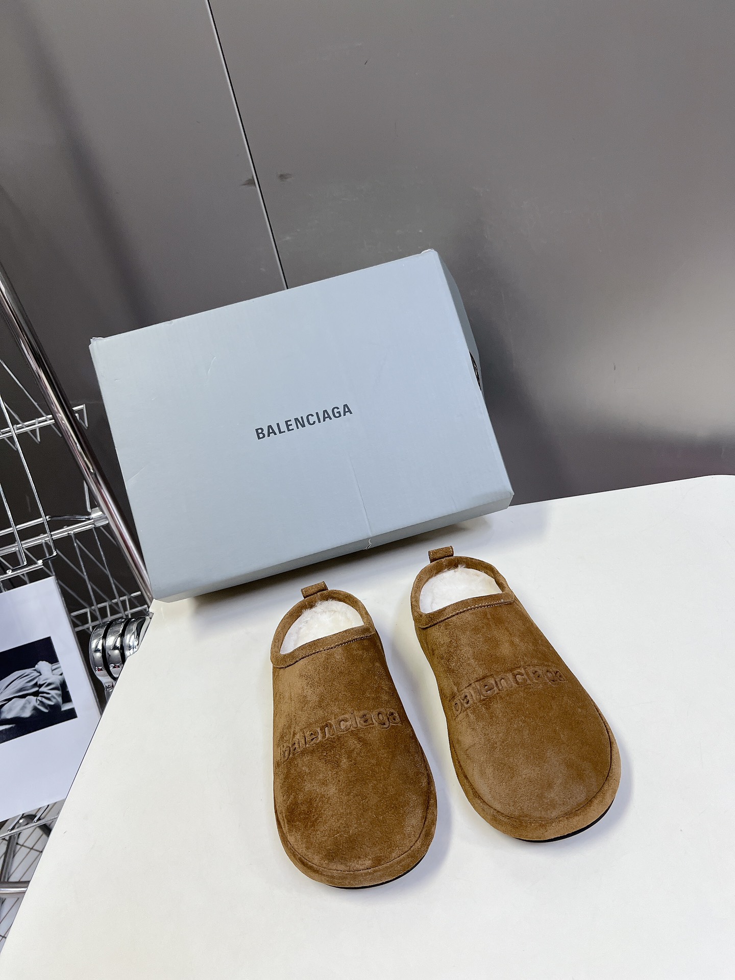 すぐ届く 2026 バレンシアガ 新作 サンダル-スリッパ コピー