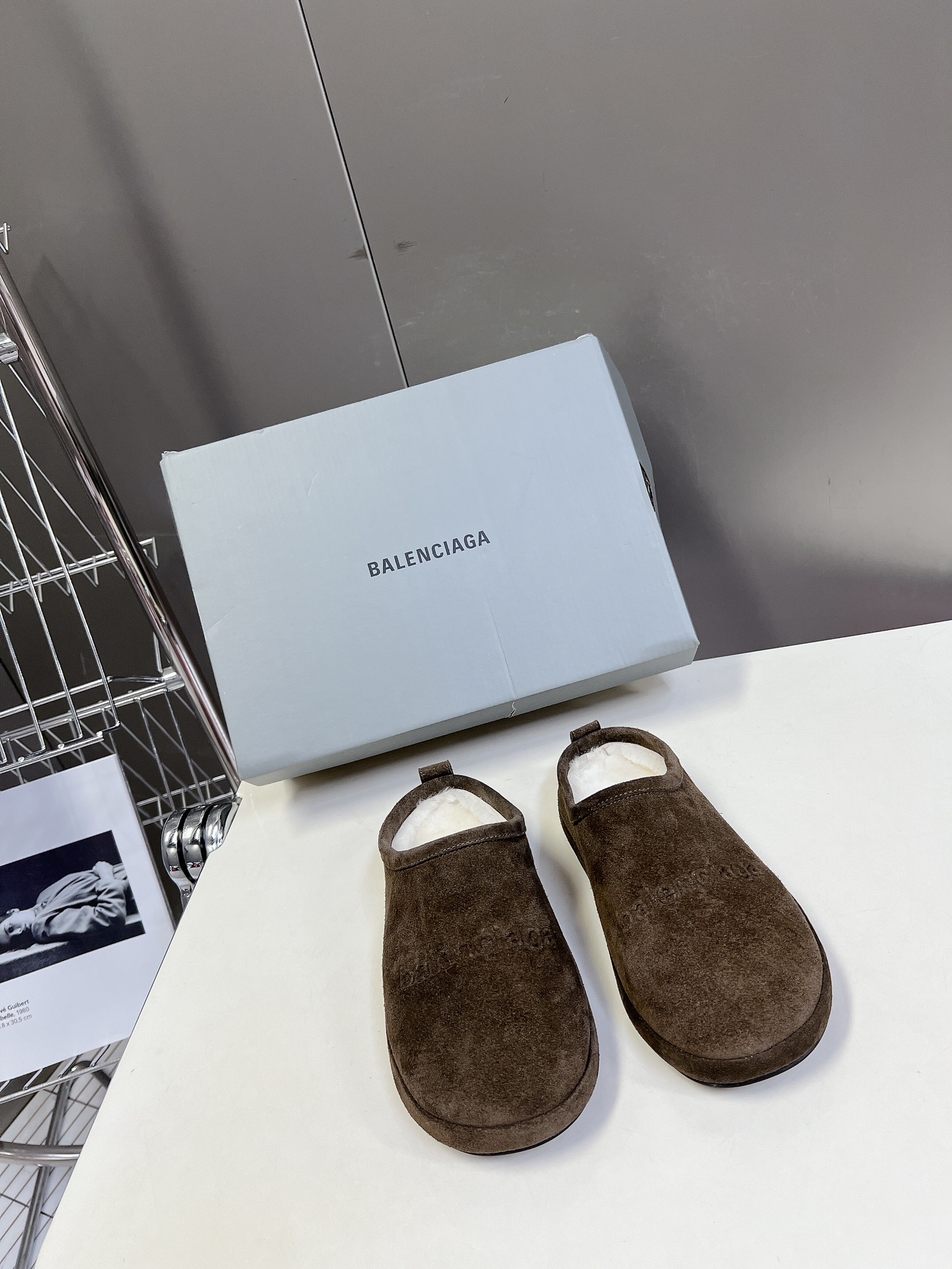 ☆超人気☆ 2026 バレンシアガ 新作 サンダル-スリッパ スーパーコピー