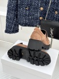 【使い勝手抜群】2026 セリーヌ 新作 パンプス 偽物