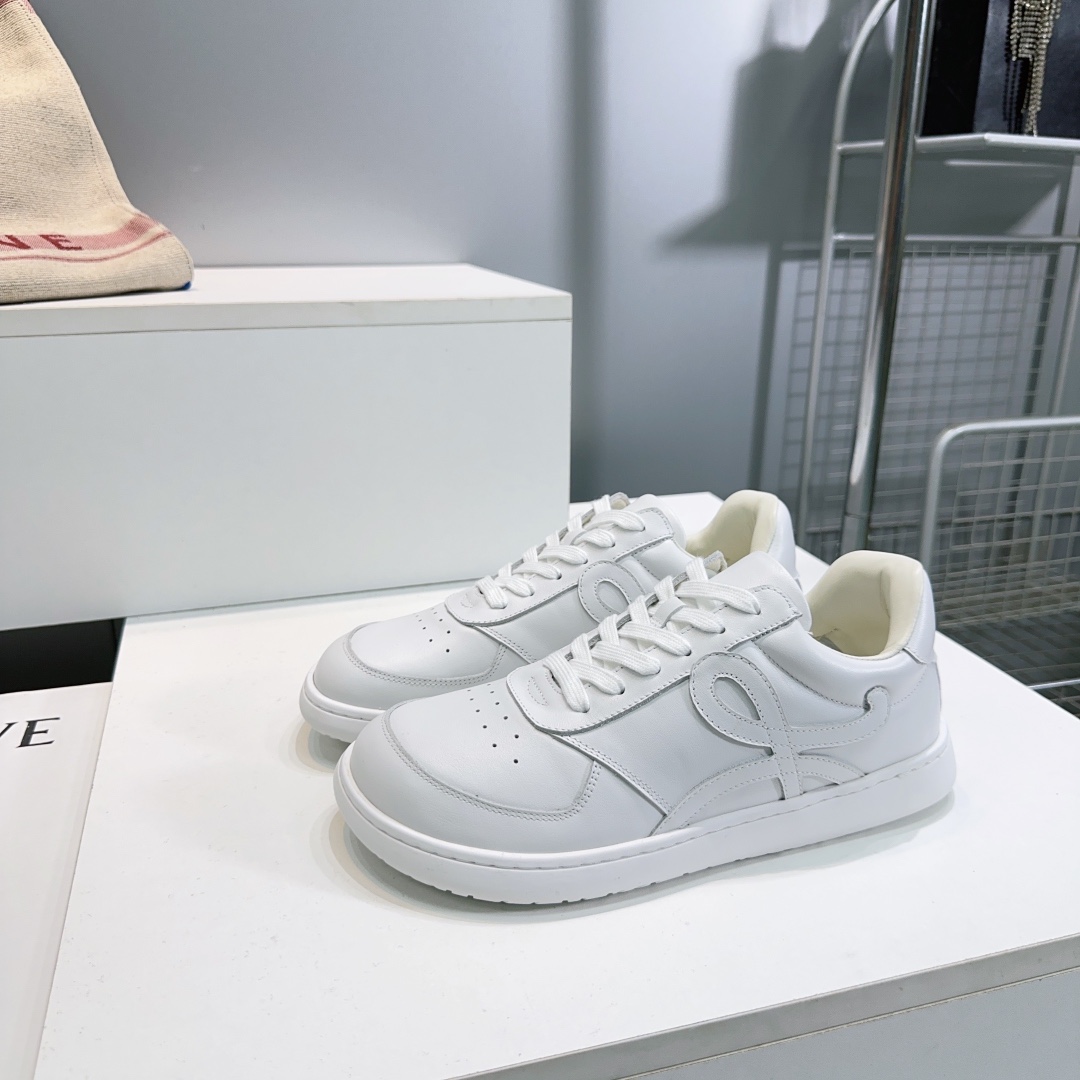 新色登場☆ 2026 ロエベ 新作 スニーカー スーパーコピー