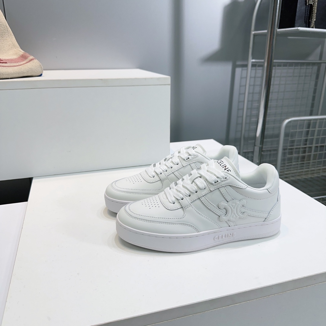 人気急上昇新作 2026 セリーヌ 新作 スニーカー スーパーコピー