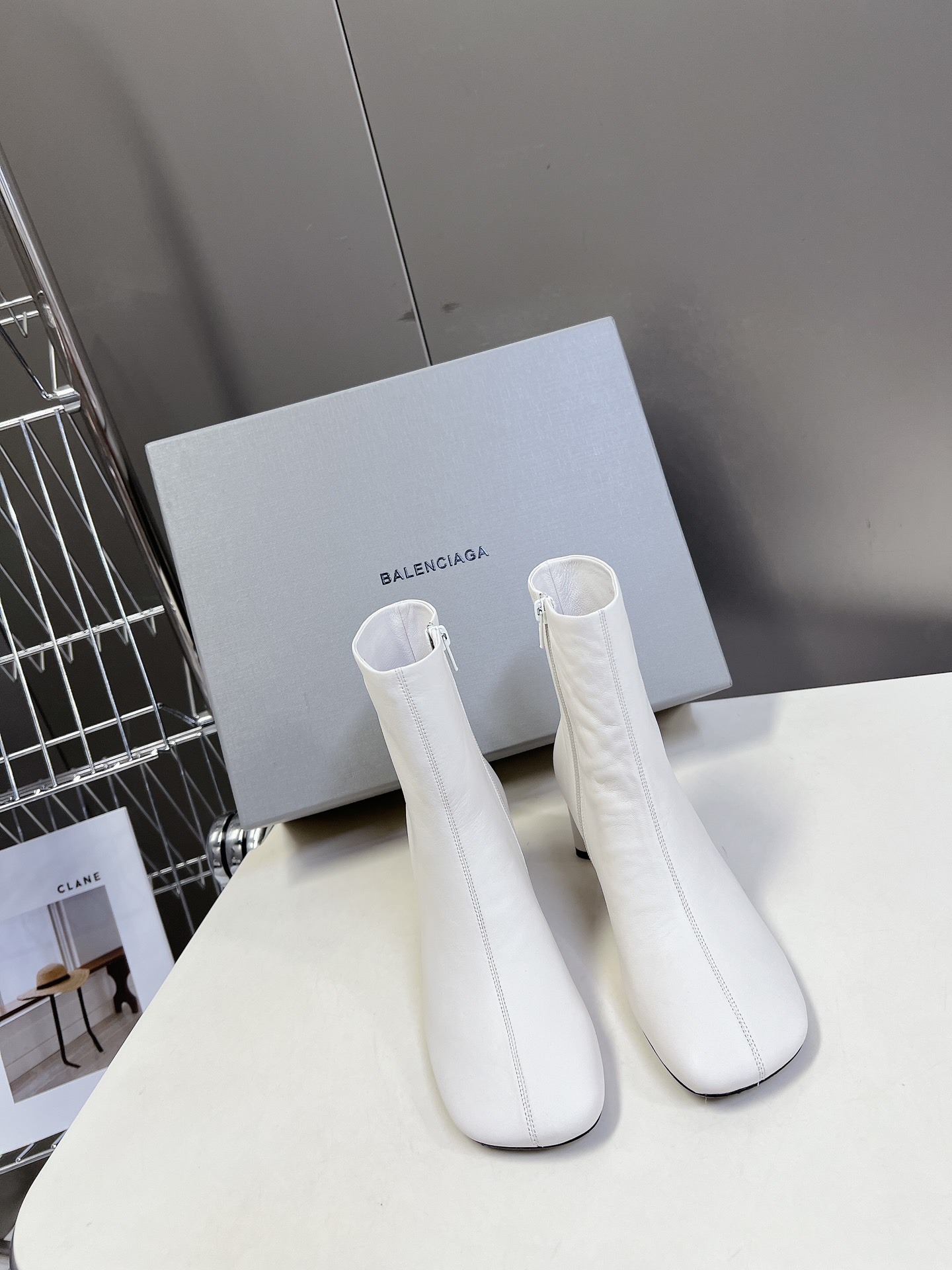 【使い勝手抜群】2026 バレンシアガ 新作 ブーツ スーパーコピー