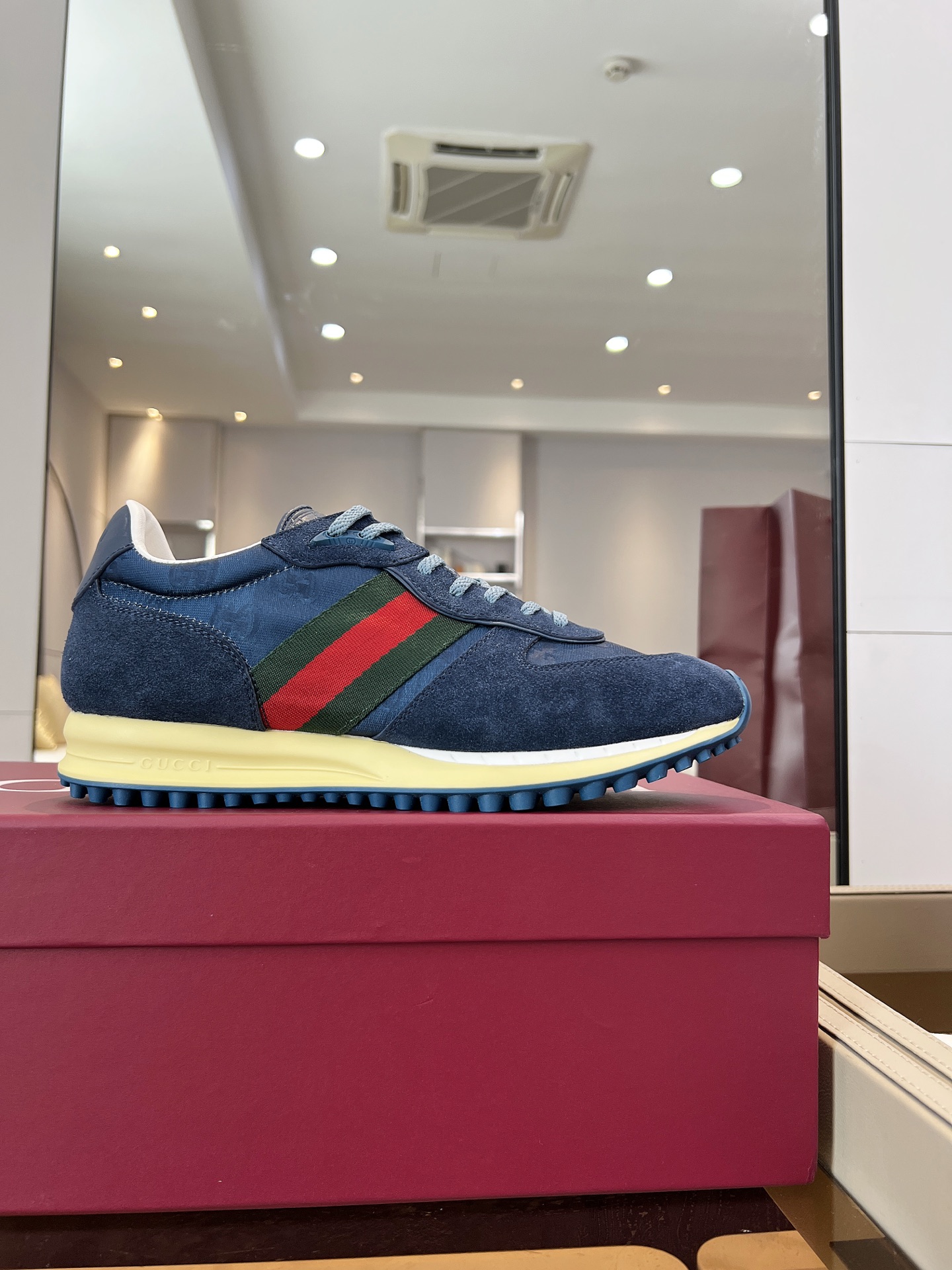 お洒落 2026 グッチ 新作 スニーカー スーパーコピー