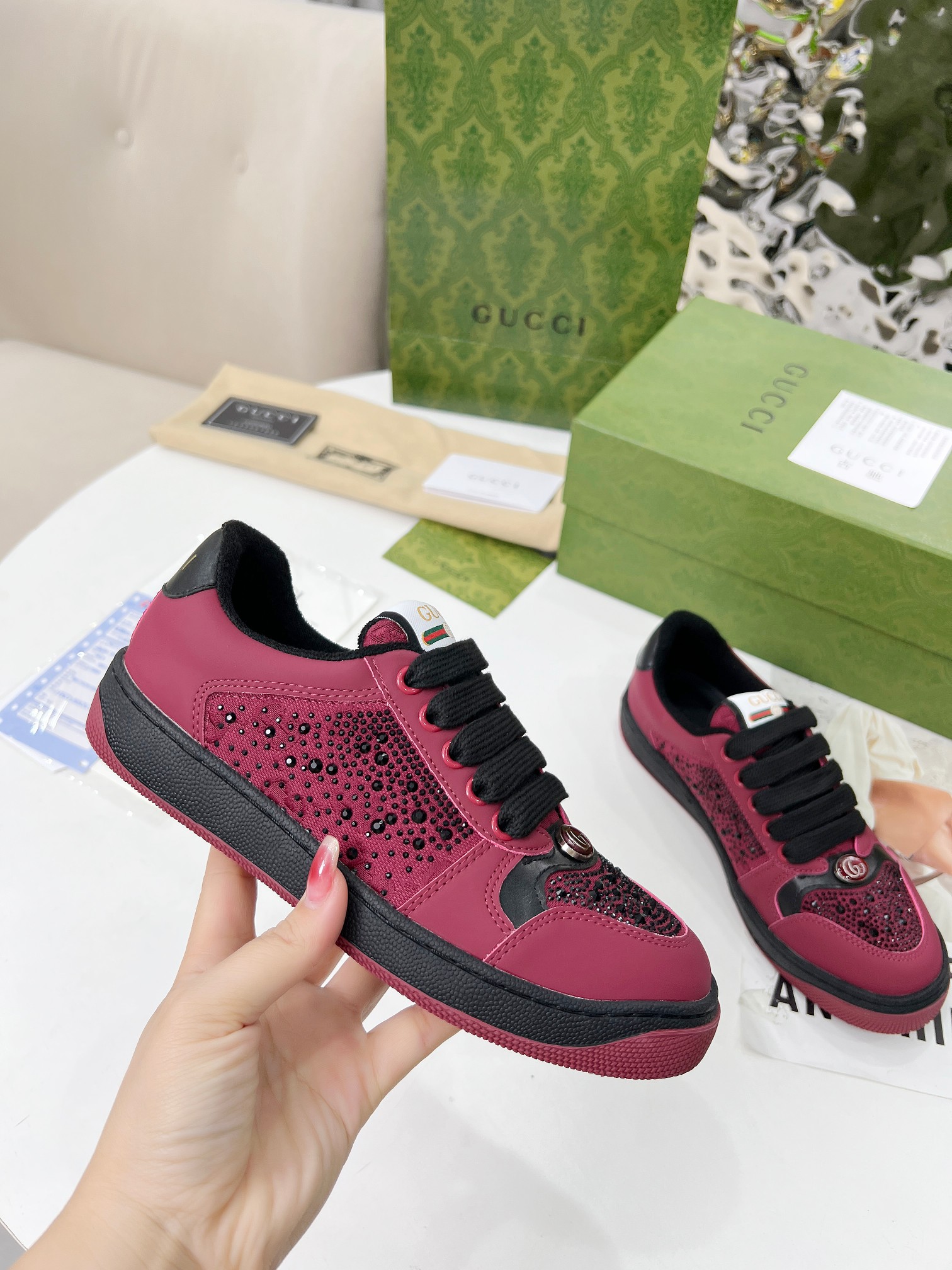 お洒落 2026 グッチ 新作 男女兼用 スニーカー スーパーコピー