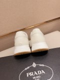 使い勝手良 2026 プラダ 新作 スニーカー スーパーコピー