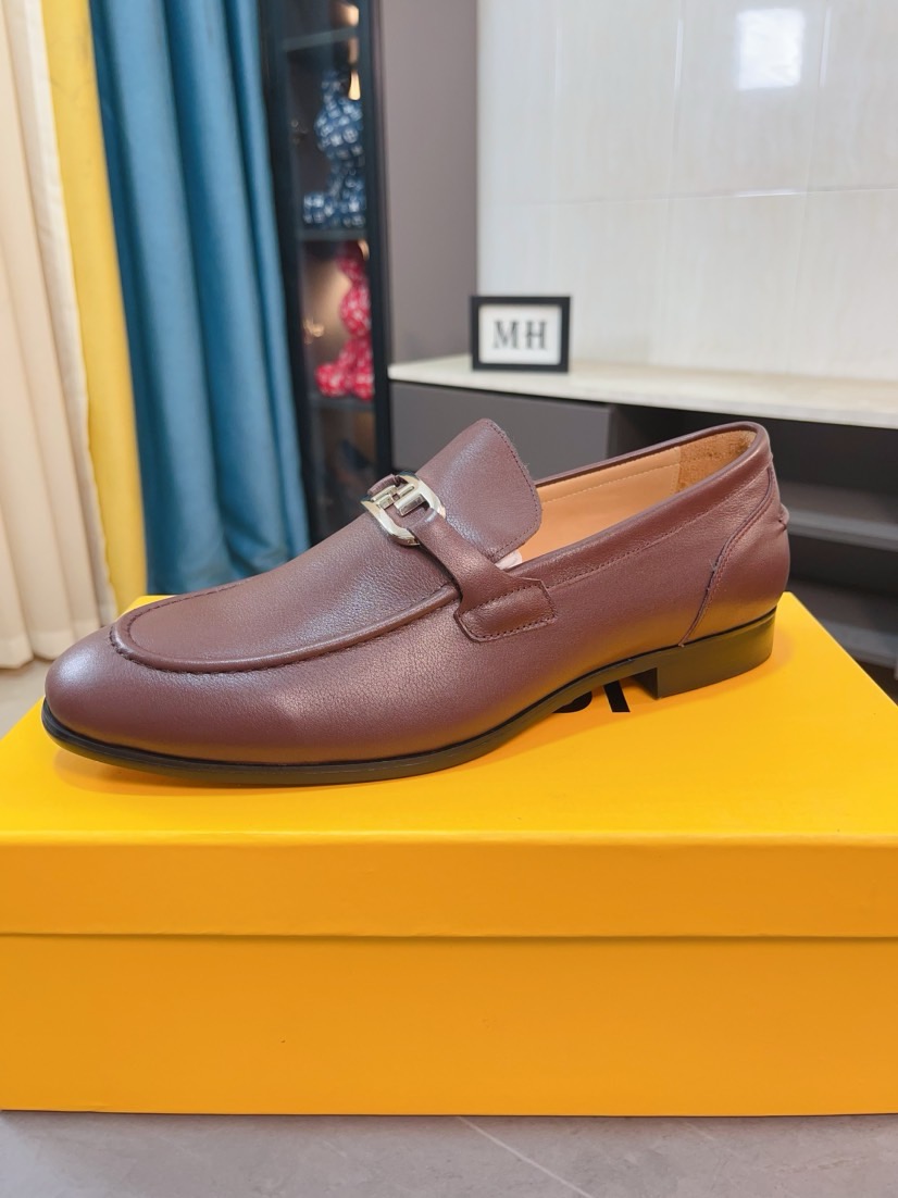 ★日本!!人気！2026 フェンディ 新作 革靴 コピー