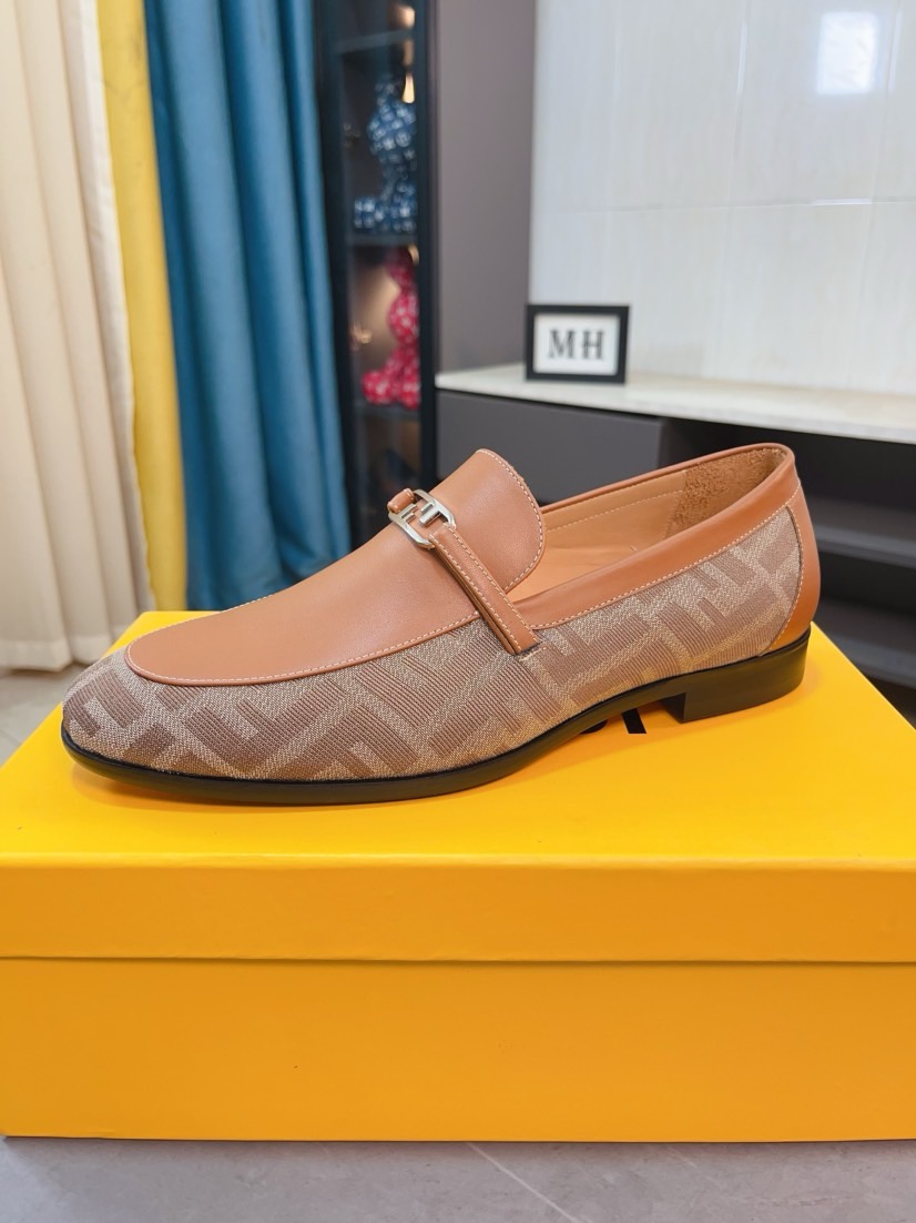 おすすめ 2026 フェンディ 新作 革靴 コピー