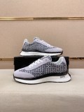 使い勝手良し 2026 ヒューゴボス 新作 スニーカー 偽物
