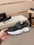 激安価格！2026 ヒューゴボス 新作 スニーカー スーパーコピー