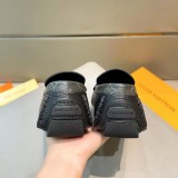 日本未入荷 2026 ルイヴィトン 新作 パンプス 偽物