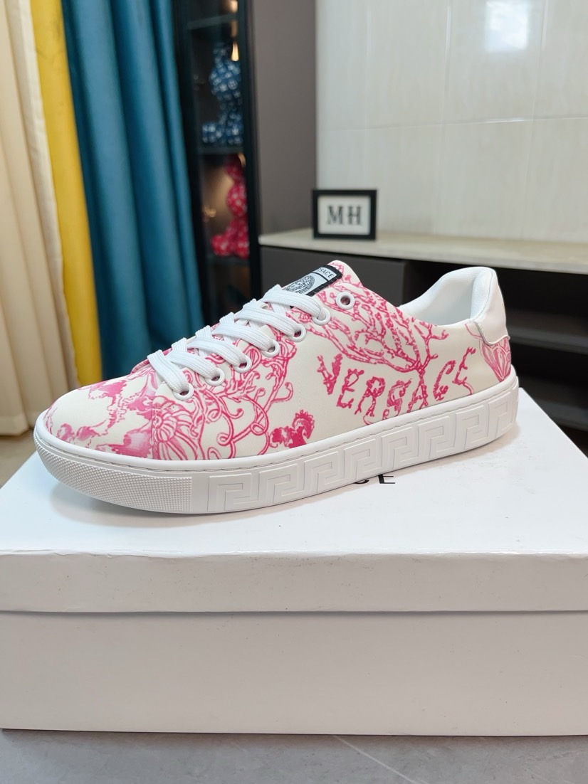 売上総額１位！2026 ヴェルサーチェ 新作 スニーカー スーパーコピー