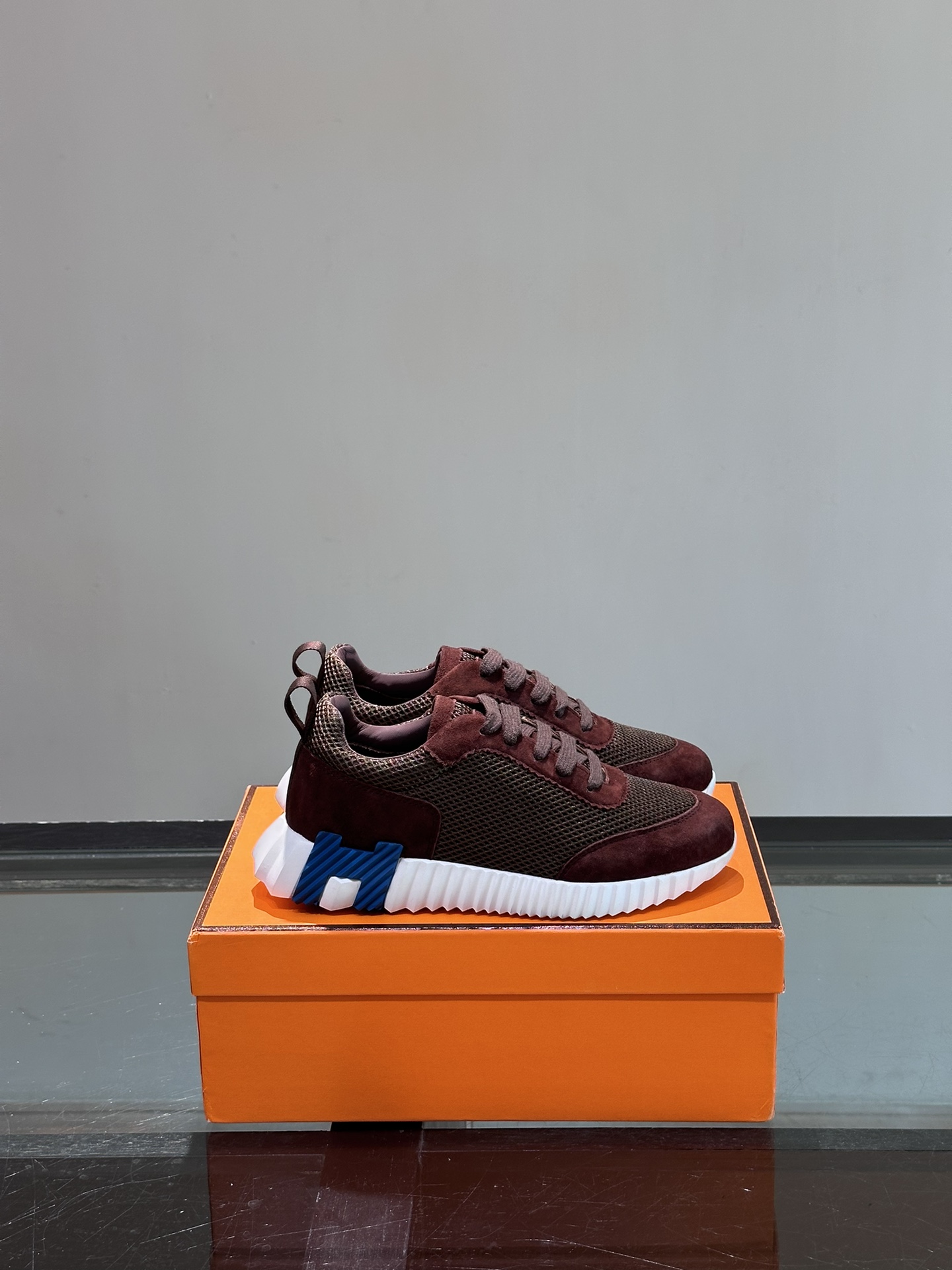 高品質♪♪♪ 2026 エルメス 新作 男女兼用 スニーカー コピー