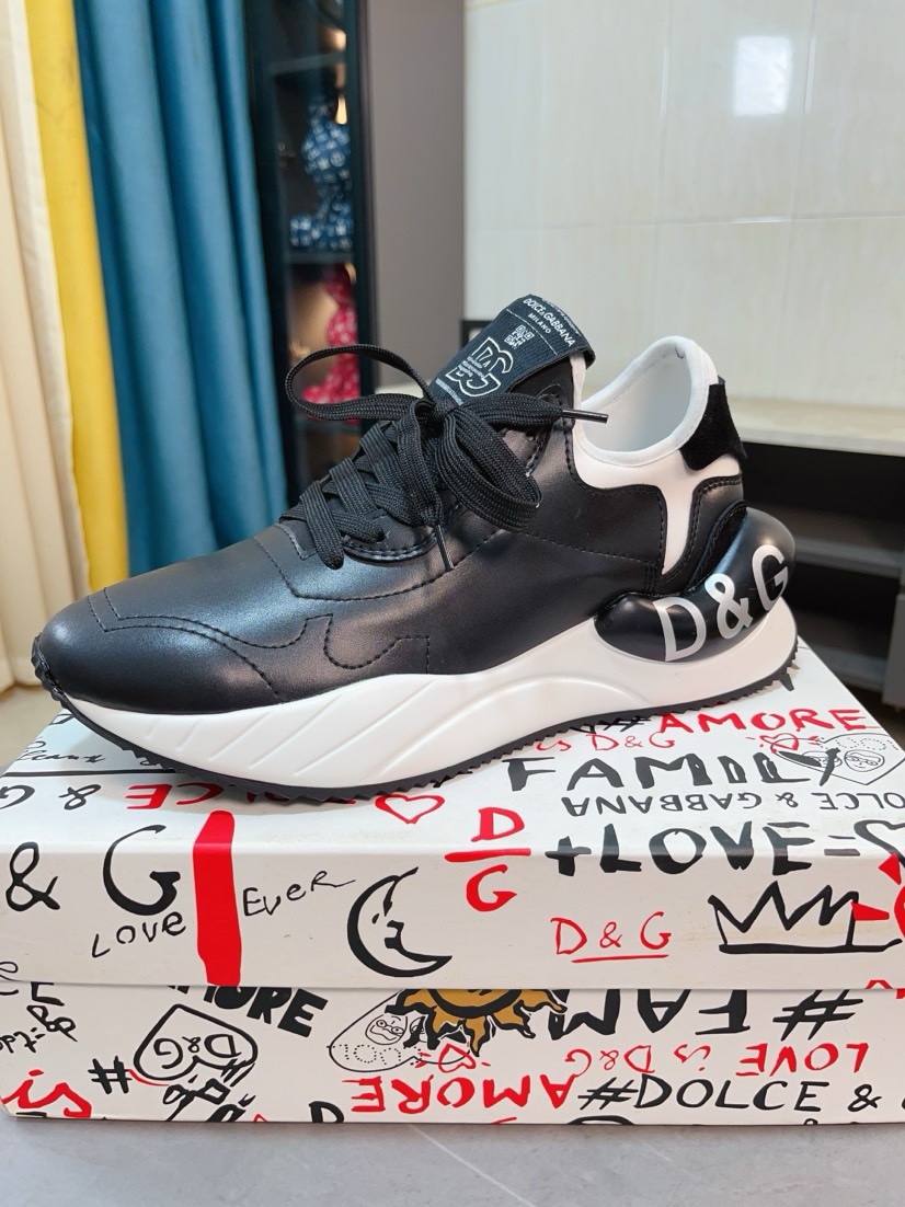 【大特価】2026 ドルチェ&ガッバーナ 新作 スニーカー スーパーコピー