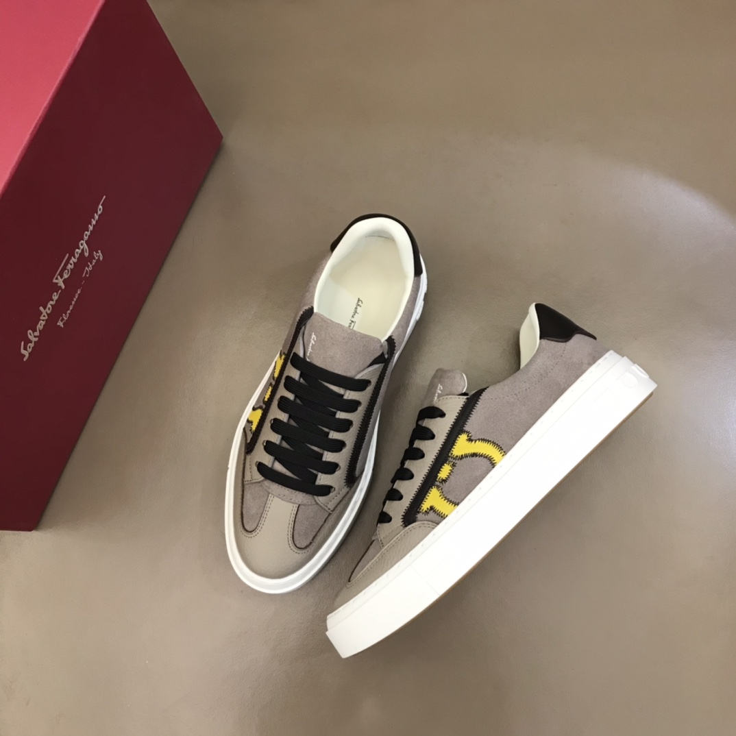 高品質 2026 フェラガモ 新作 スニーカー スーパーコピー