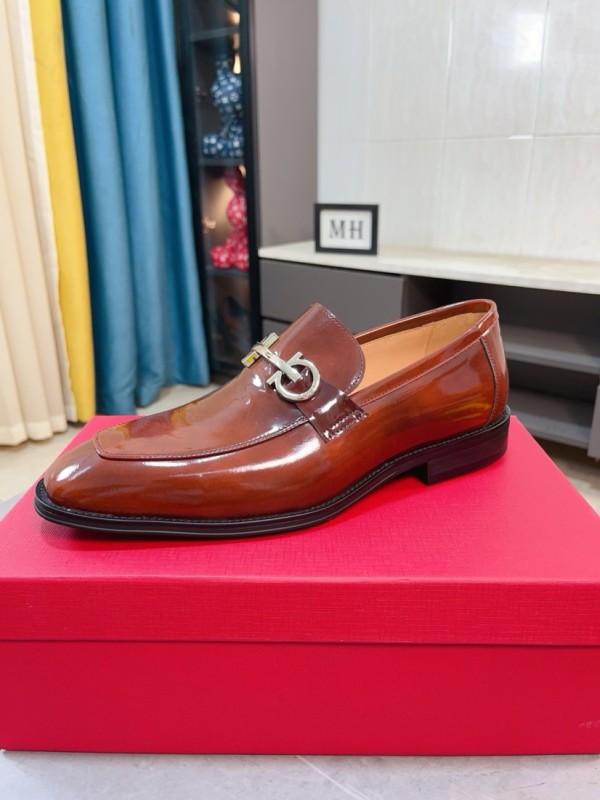 超限定♪ 2026 フェラガモ 新作 革靴 スーパーコピー