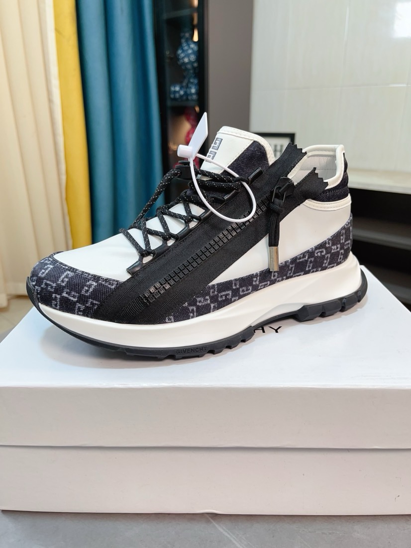 注目アイテム☆ 2026 ジバンシー 新作 スニーカー スーパーコピー