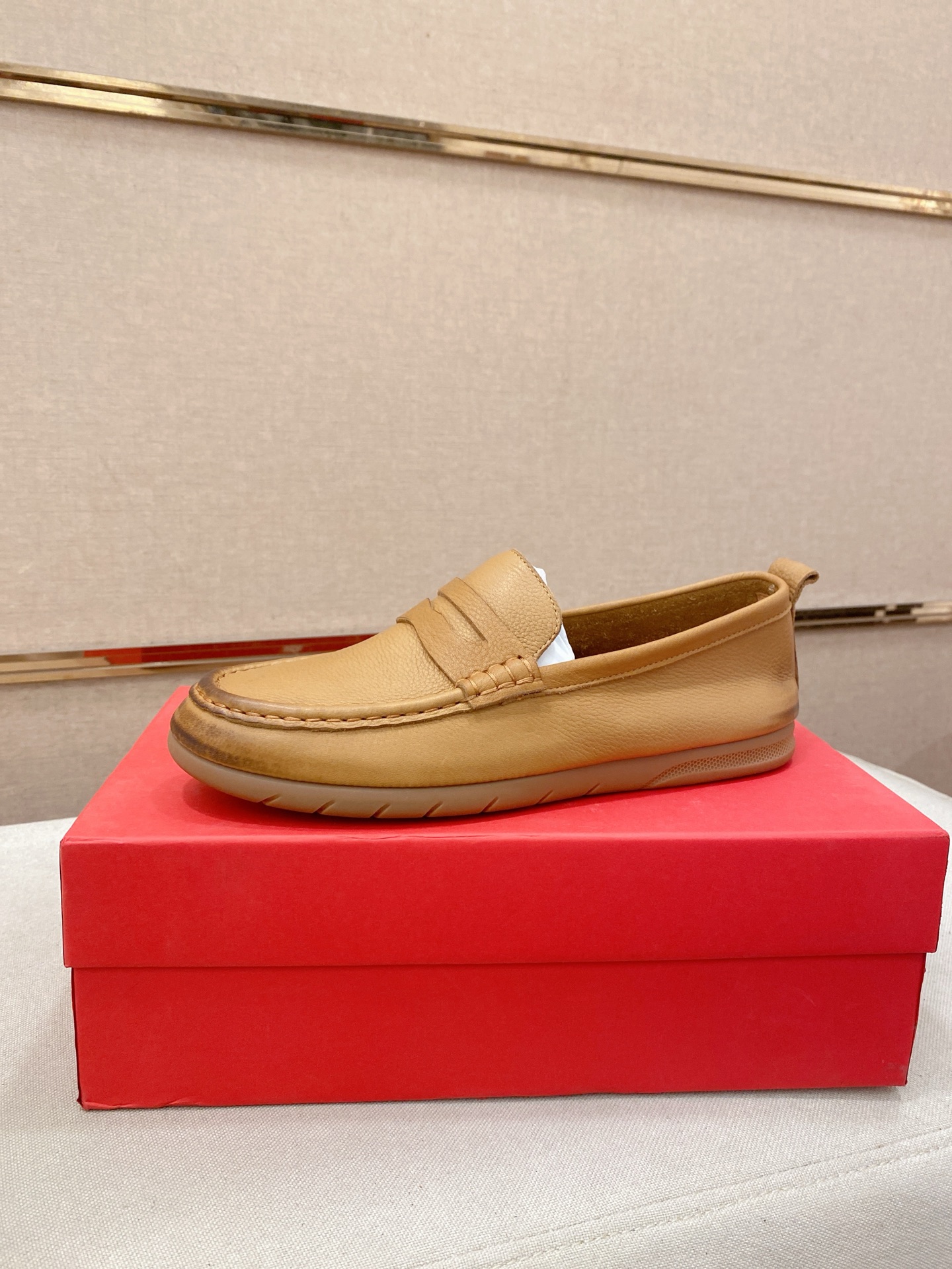 ☆超人気☆ 2026 フェラガモ 新作 パンプス コピー