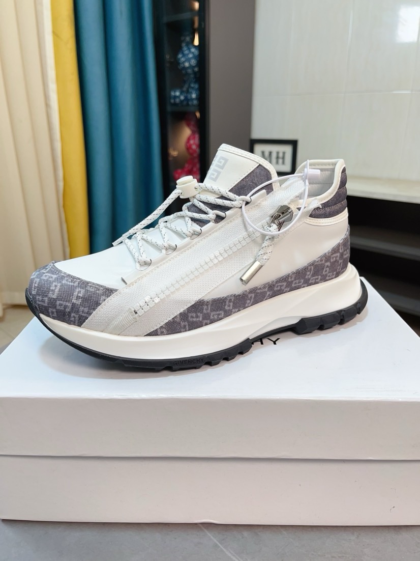 【使い勝手抜群】2026 ジバンシー 新作 スニーカー 偽物