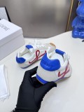 すぐ届く 2026 ロエベ 新作 男女兼用 スニーカー 偽物