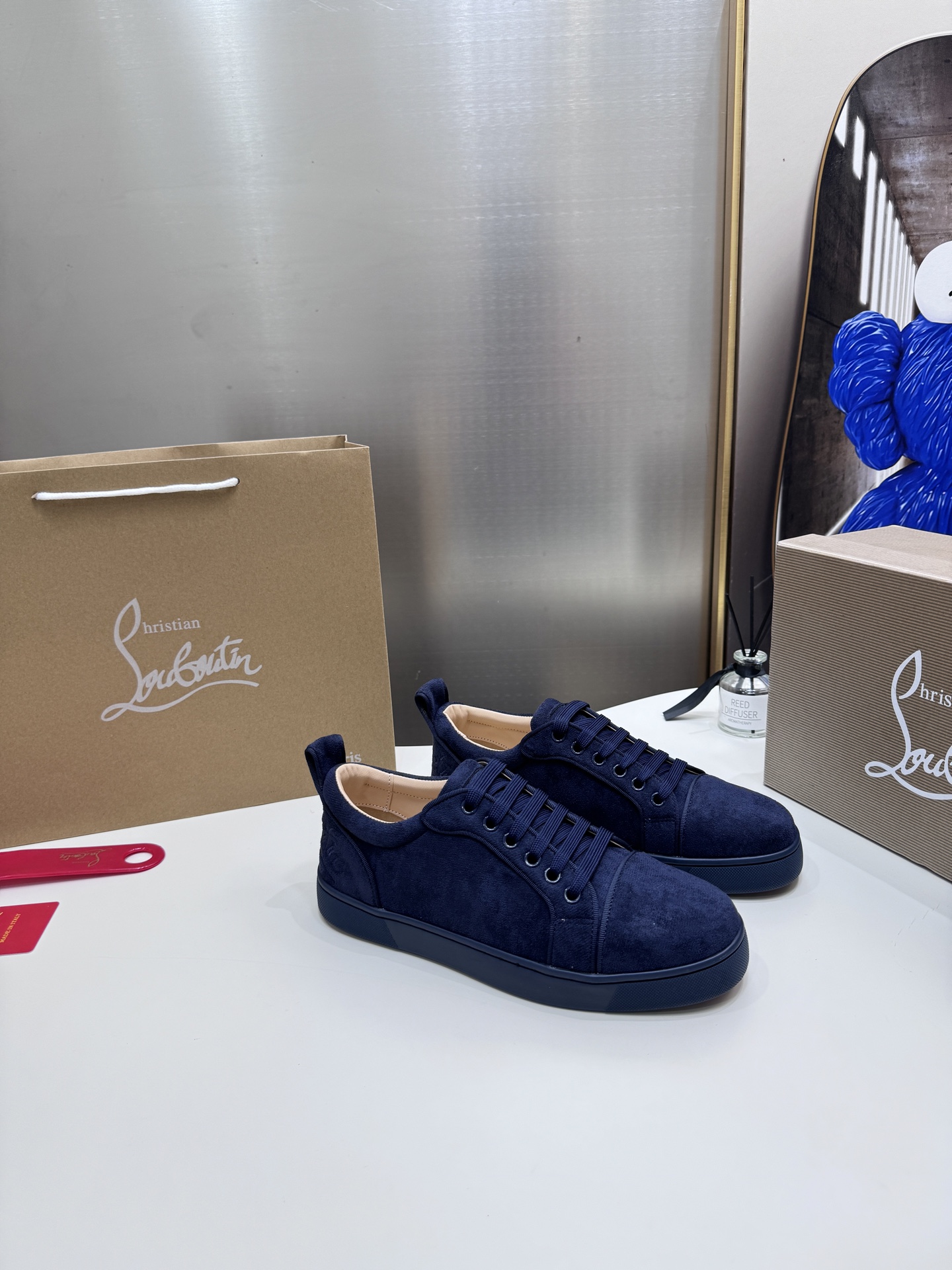 注目アイテム♡ 2026 クリスチャンルブタン 新作 男女兼用 スニーカー 偽物