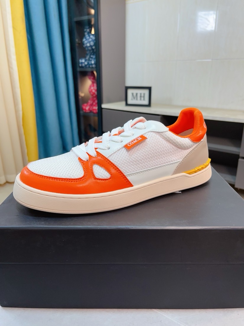 定番人気！2026 コーチ 新作 スニーカー 偽物
