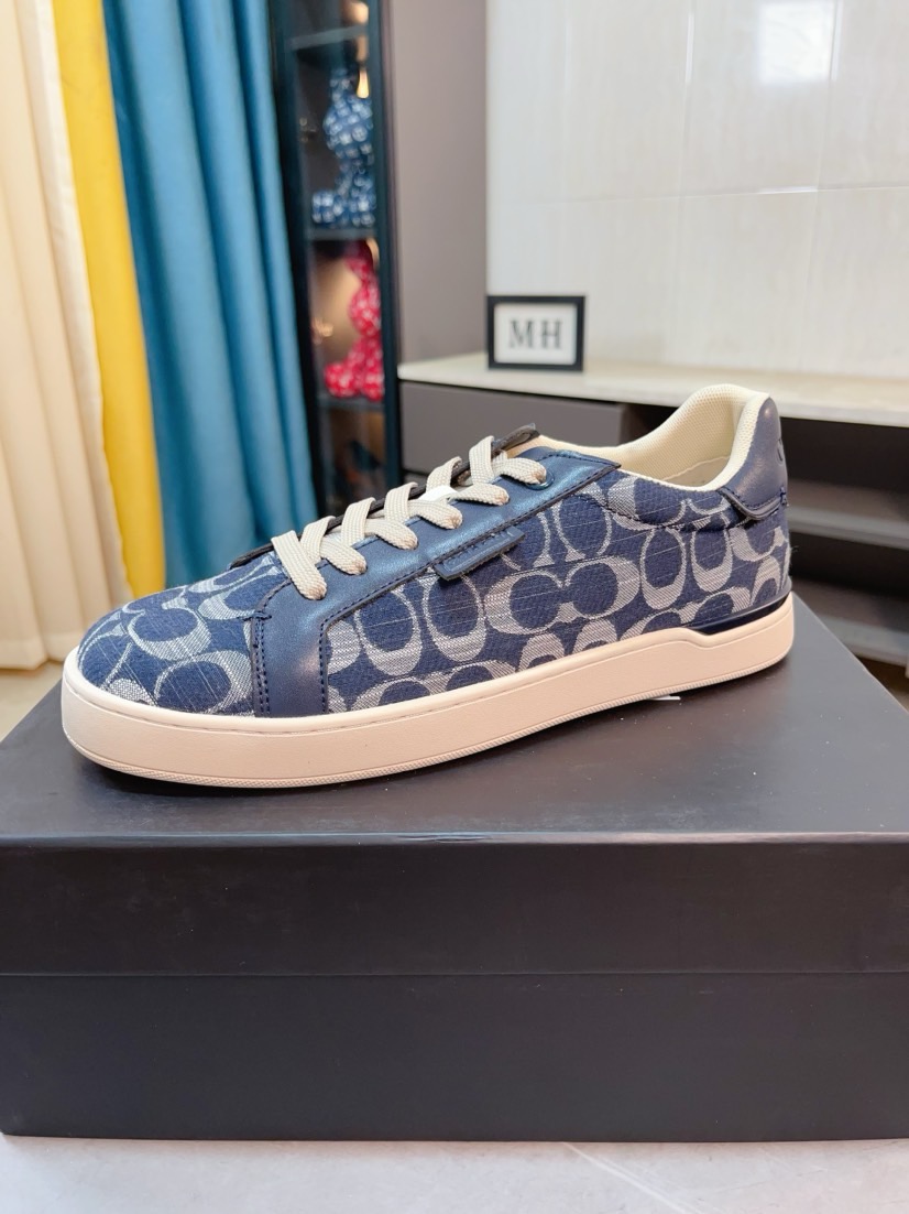 使い勝手良 2026 コーチ 新作 スニーカー 偽物