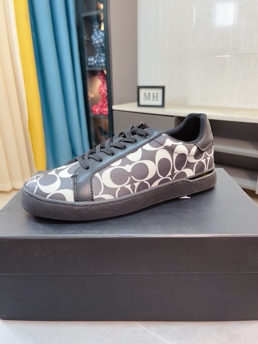 激安価格！2026 コーチ 新作 スニーカー 偽物