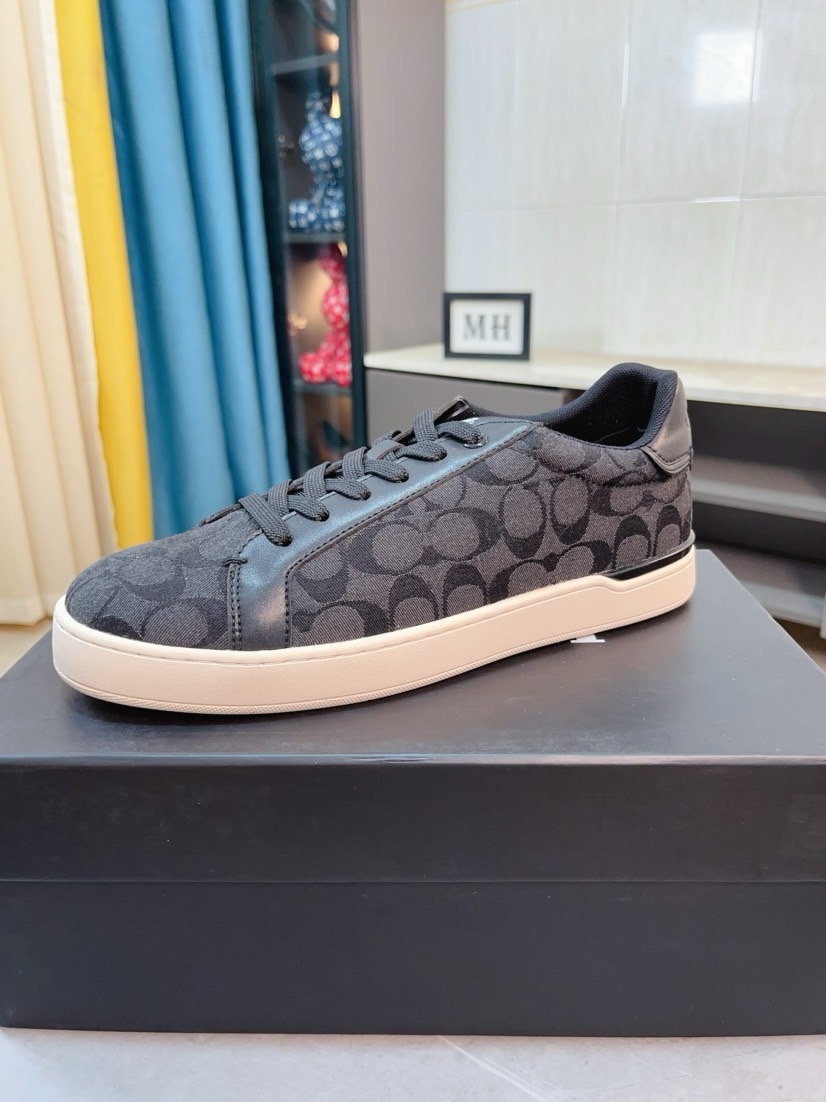 注目度抜群！2026 コーチ 新作 スニーカー 偽物