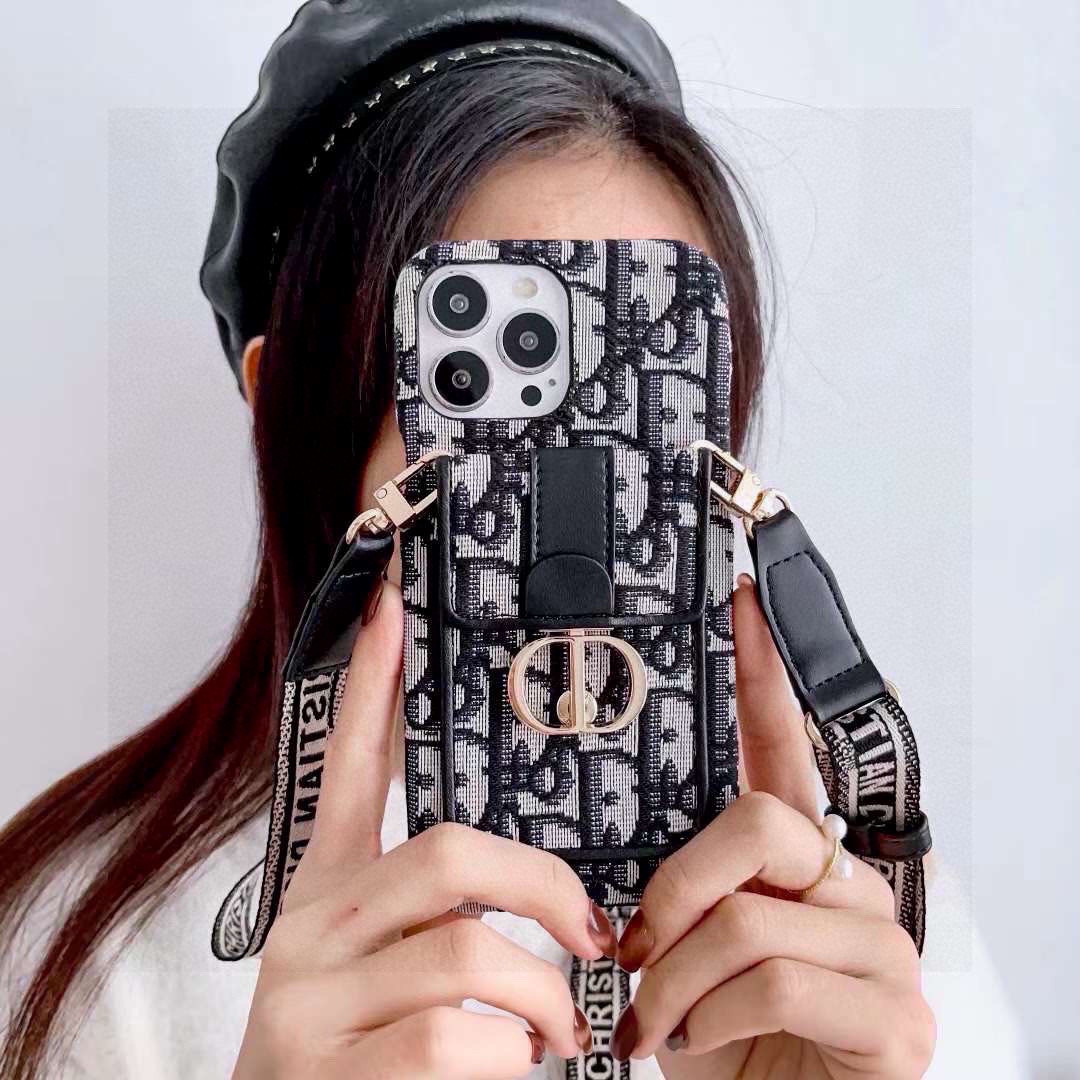 目を惹くカラー 2026 ディオール 新作 iPhone ケース 全機種 販売 偽物
