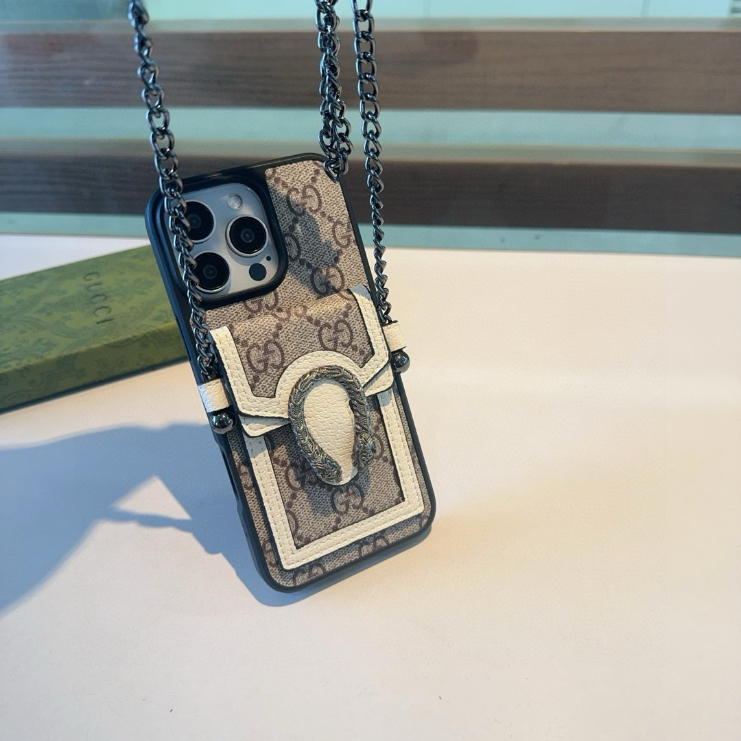 注目アイテム☆ 2026 グッチ 新作 iPhone ケース 全機種 販売 コピー