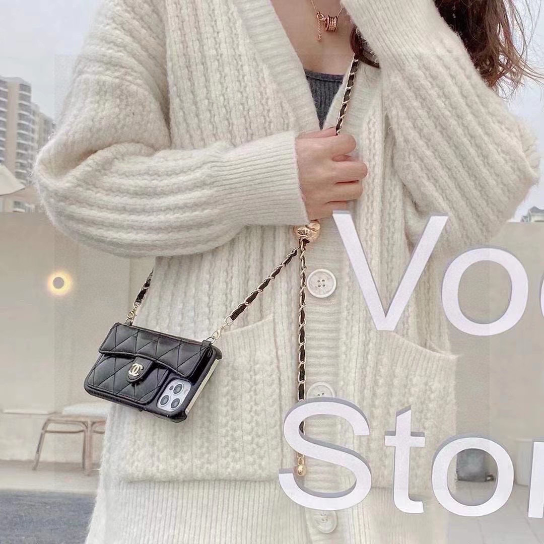 使い勝手良 2026 シャネル 新作 iPhone ケース 全機種 販売 コピー