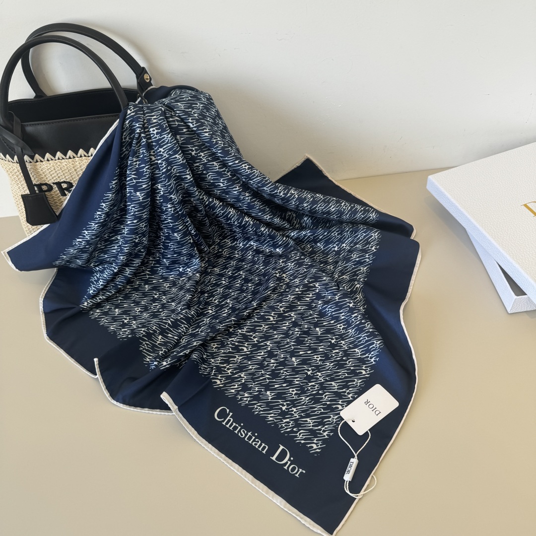 おすすめ 2026 ディオール 新作 マフラー シルク 偽物