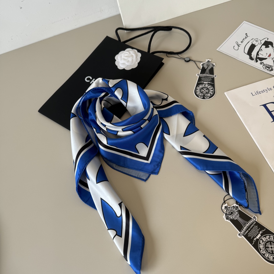 入手困難品！2026 クロムハーツ 新作 マフラー シルク 偽物