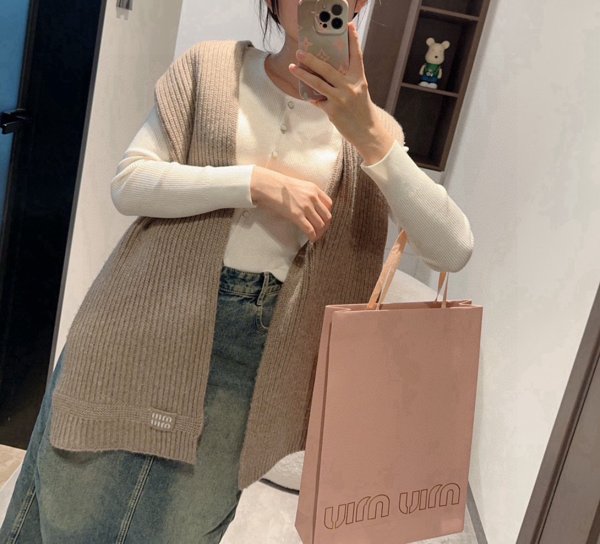 累積売上総額第１位！2026 ミュウミュウ 新作 マフラー ニット スーパーコピー