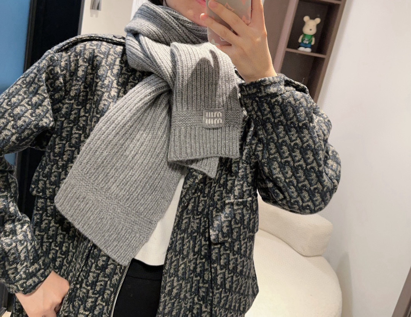 希少♪限定 2026 ミュウミュウ 新作 マフラー ニット コピー