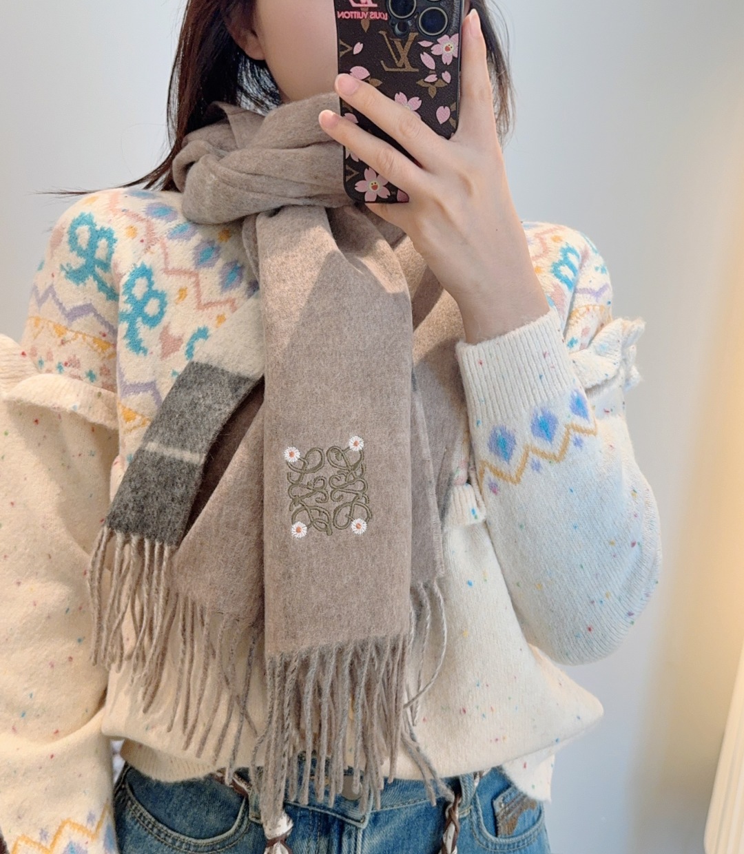 【使い勝手抜群】2026 ロエベ 新作 マフラー ウール スーパーコピー