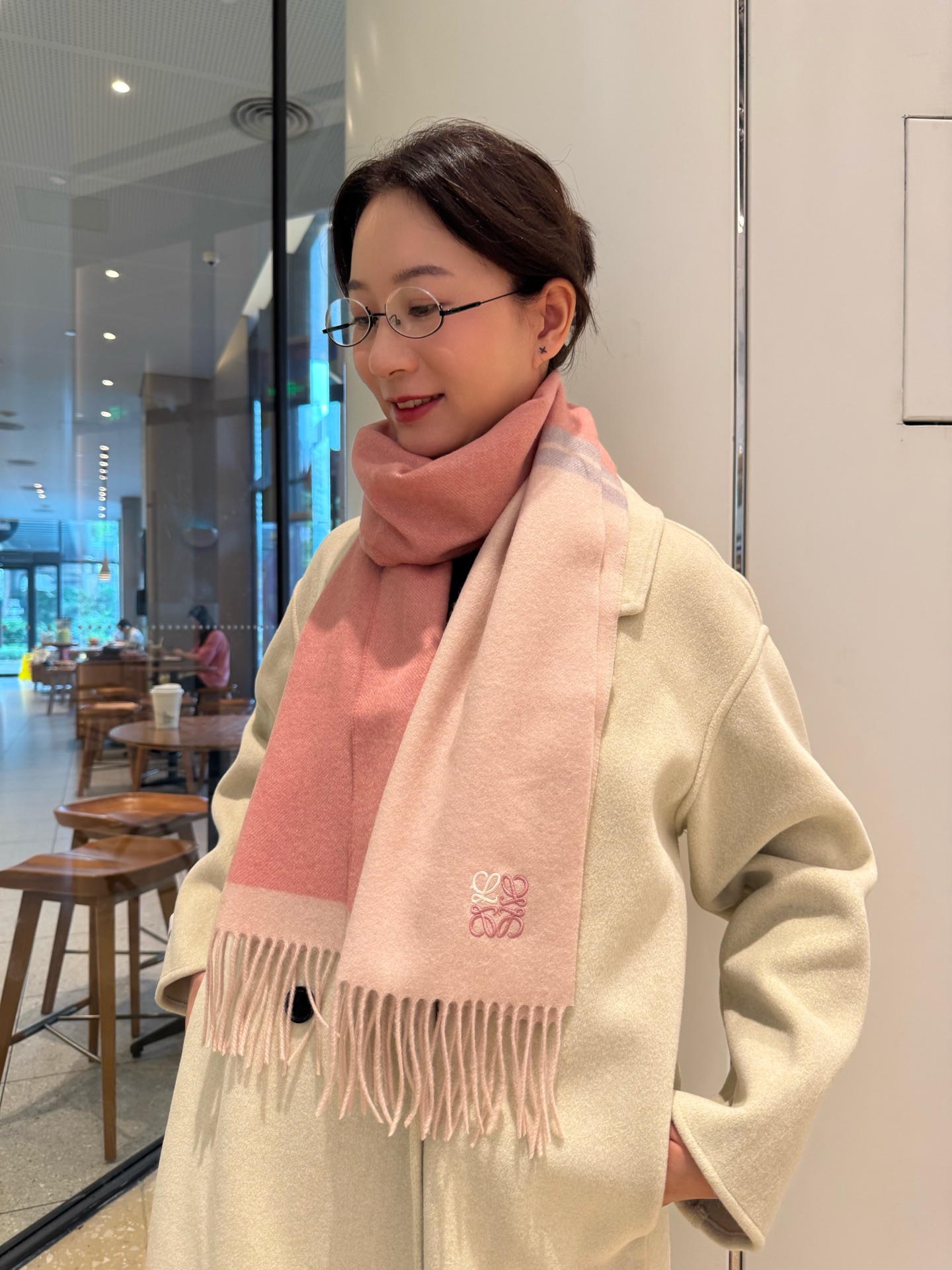 激安価格！ 2026 ロエベ 新作 マフラー ウール スーパーコピー