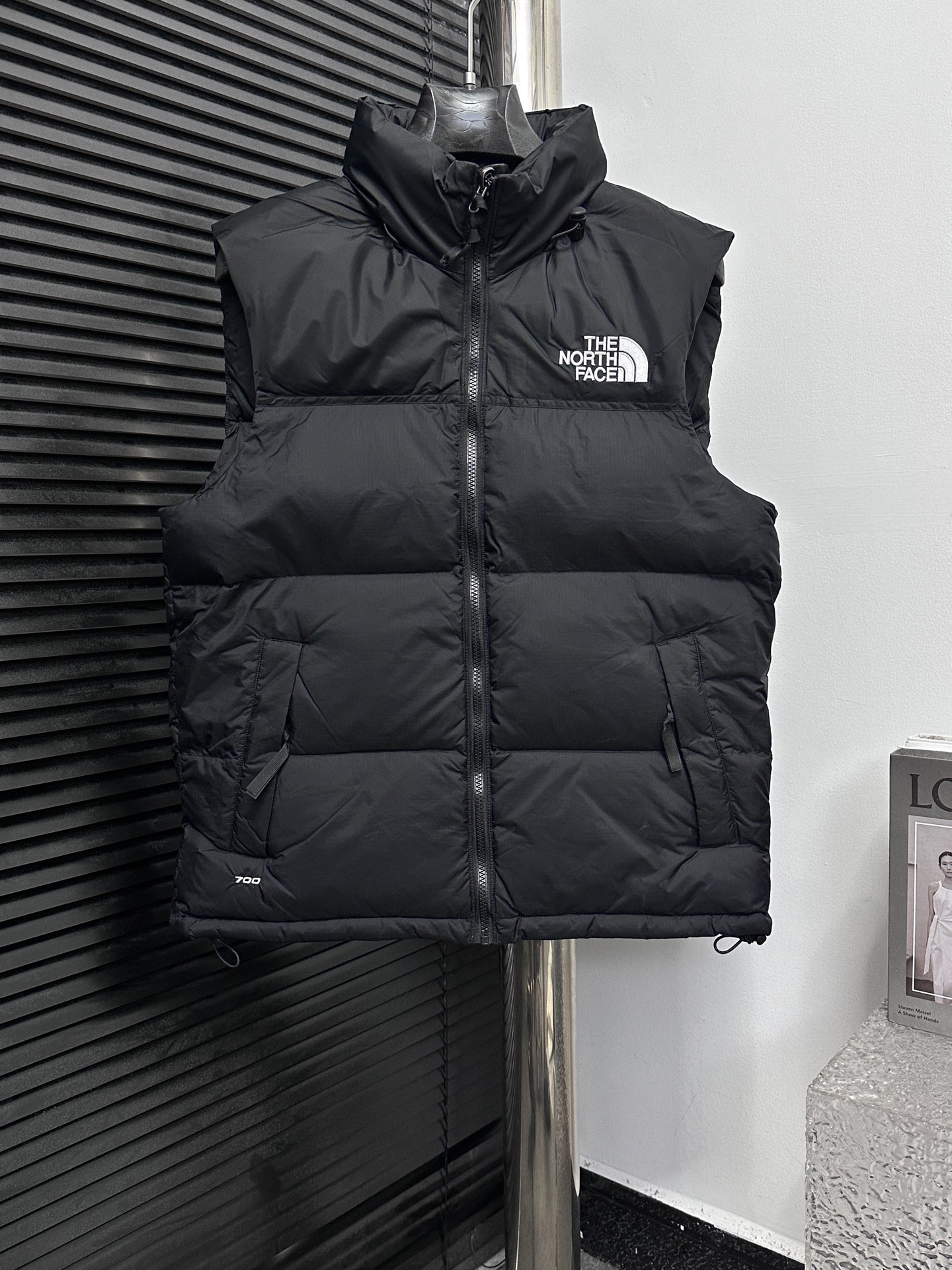 人気爆発☆ 2026 ザノースフェイス 新作 男女兼用 ダウンベスト コピー