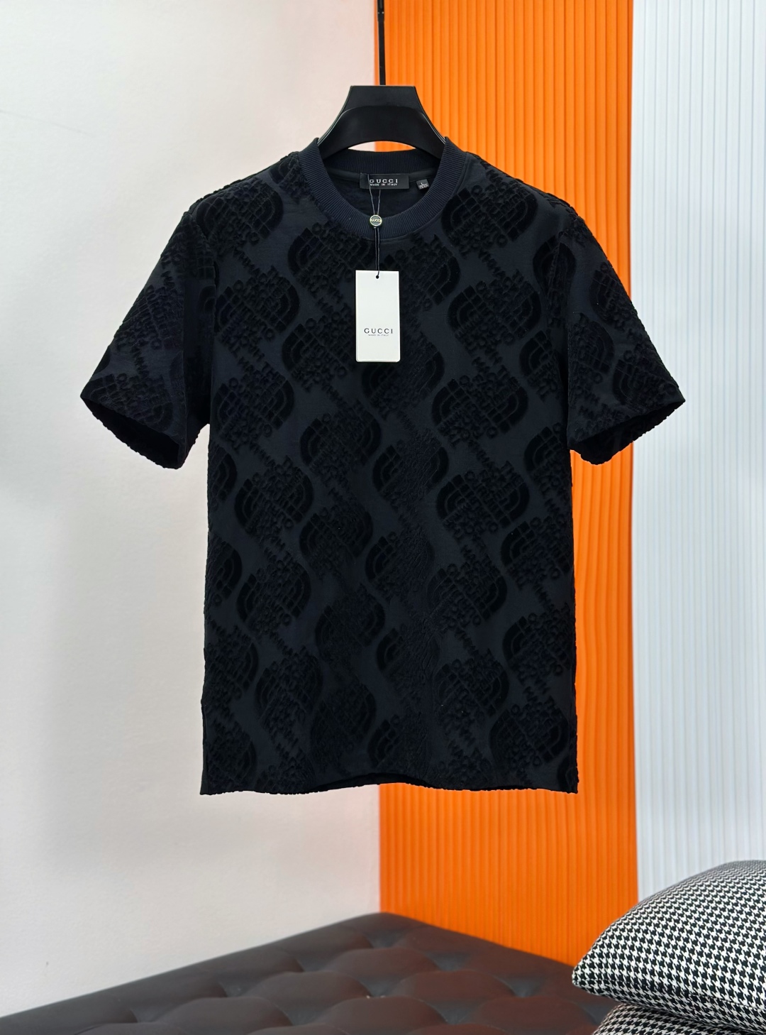 最安値挑戦 2026 ザノースフェイス×グッチ 新作 半袖Tシャツ コピー